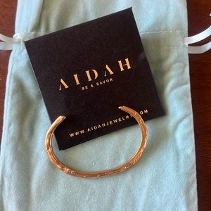 Aidah Jewelry Thin Bangle BRAND NEW